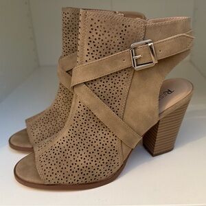 Women's Tan Peep-Toe Ankle Boots